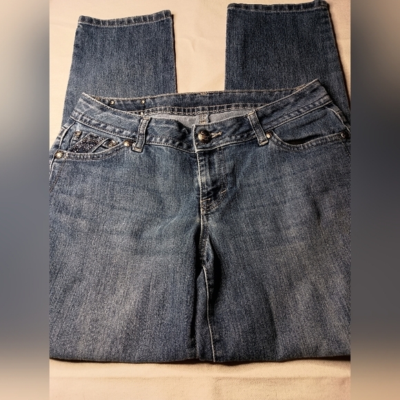 2/$30 Denim STYLE&CO jeans(#1,034) - Picture 1 of 7